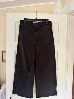 Everlane Wide-Leg Chinos in Black